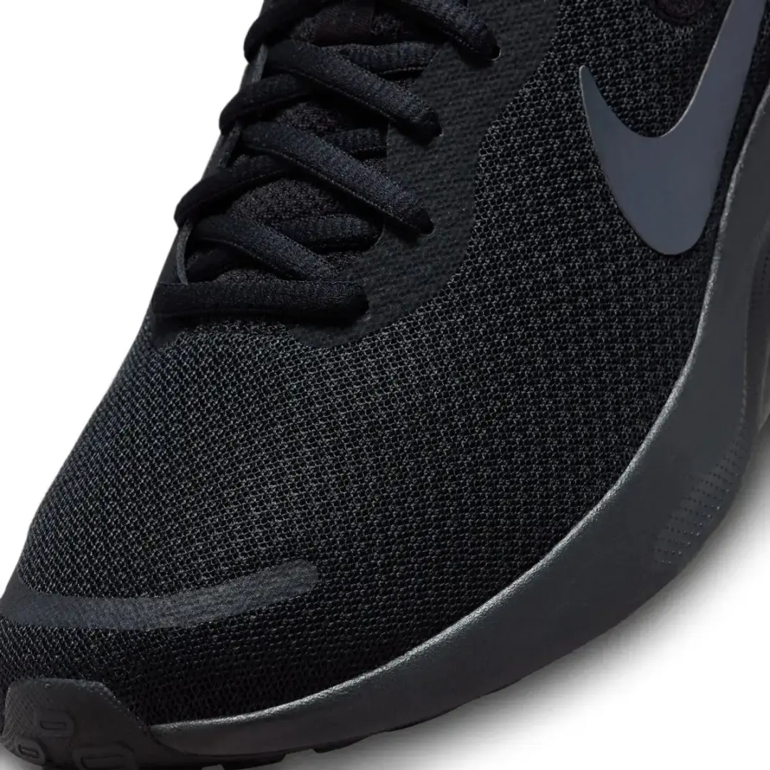 Nike Revolution 7 Sportschoenen 38.5 - Zwart