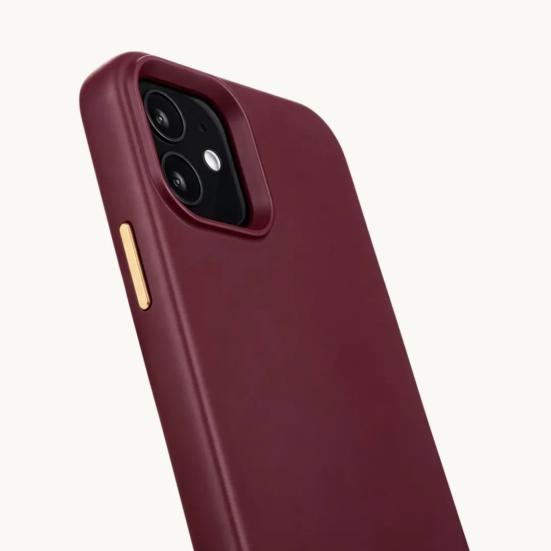 Selencia Hoesje iPhone 12 Pro/12 Rivièra Bold Burgundy - MagSafe