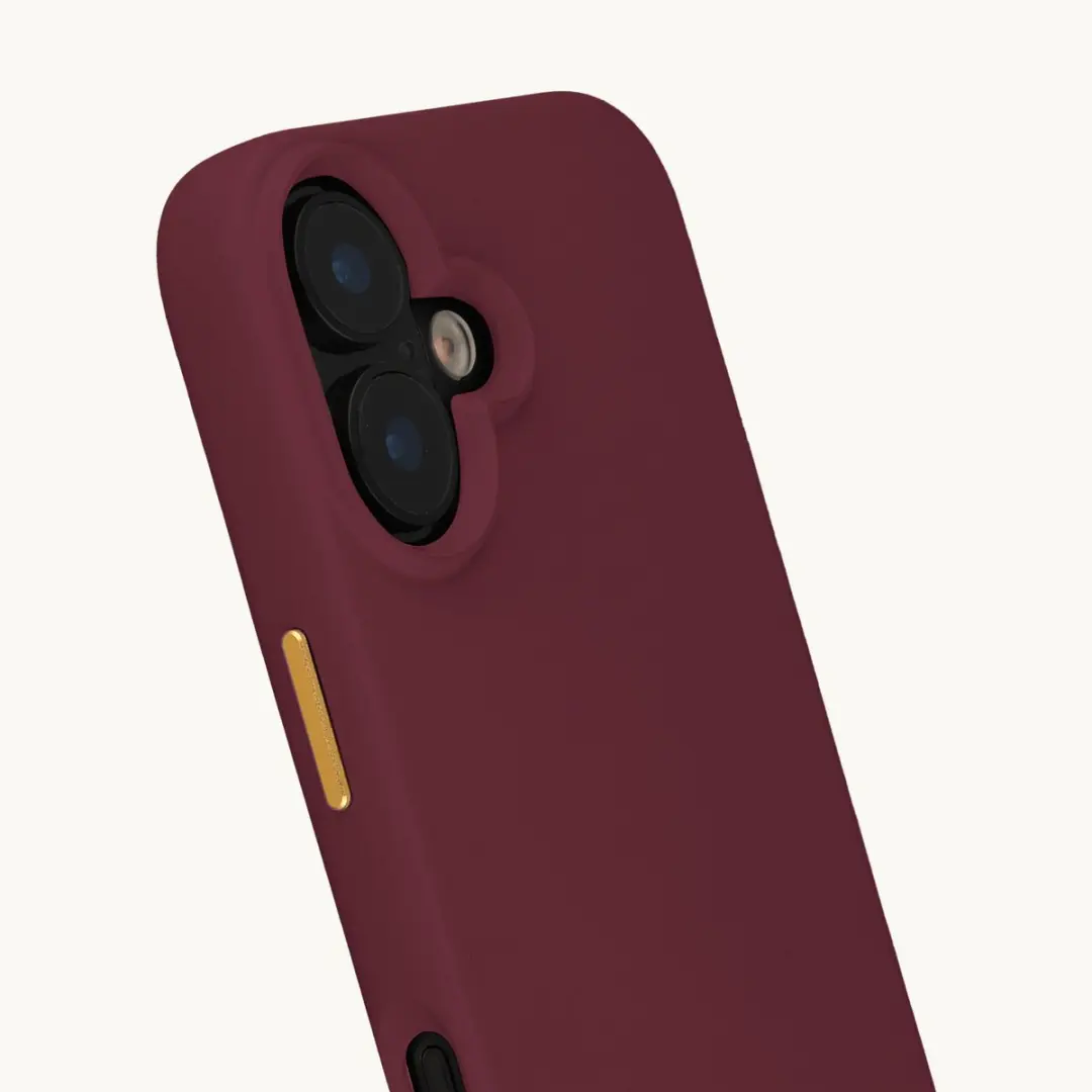 Selencia Hoesje iPhone 16 Rivièra Bold Burgundy - MagSafe