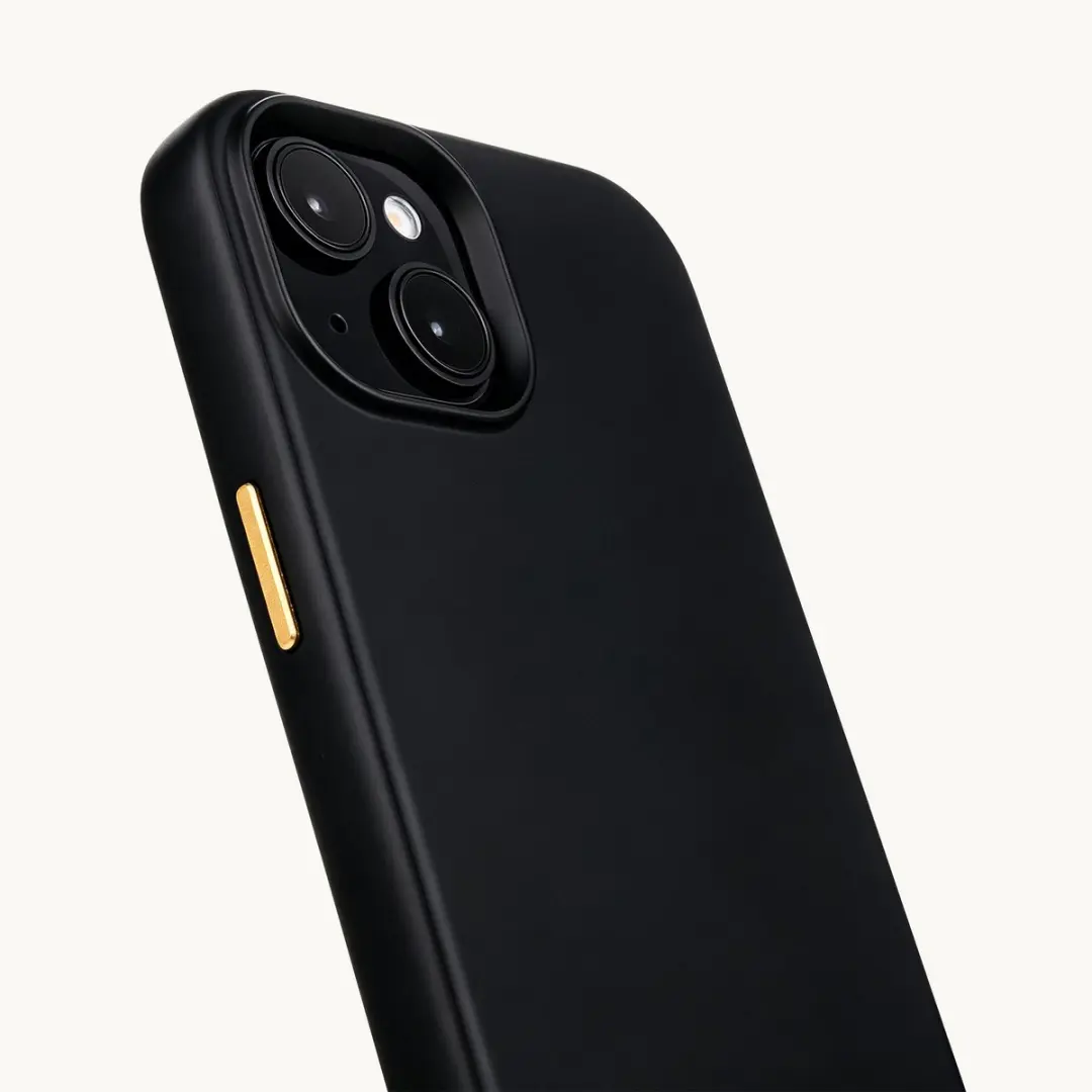 Selencia Hoesje iPhone 15 Rivièra Velvet Black - MagSafe