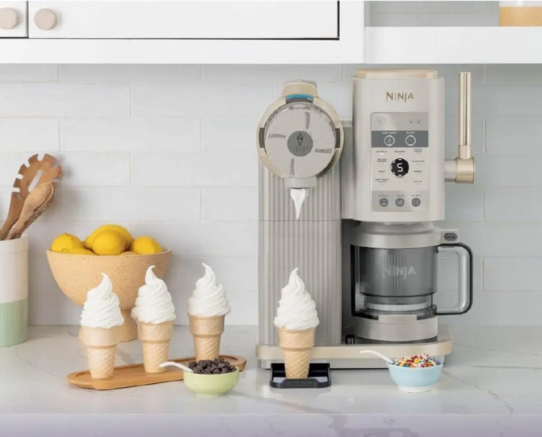 Ninja CREAMi SPIN NC701EUSTGD Schepijs- en Softijsmachine - 800W - 13 Programma's - Gold
