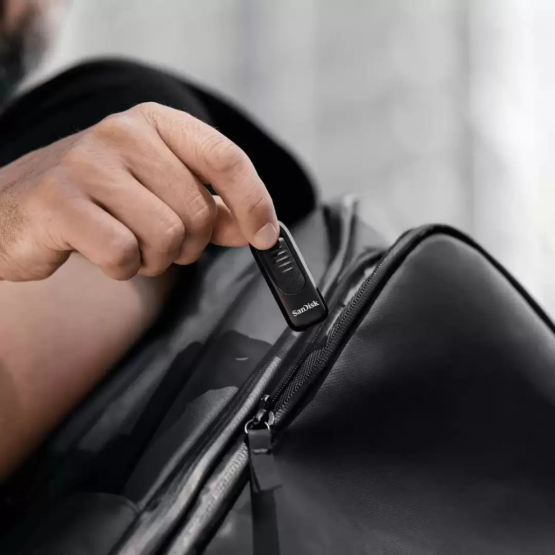 SanDisk Ultra USB Type-C 32GB - 100MB/s - Zwart