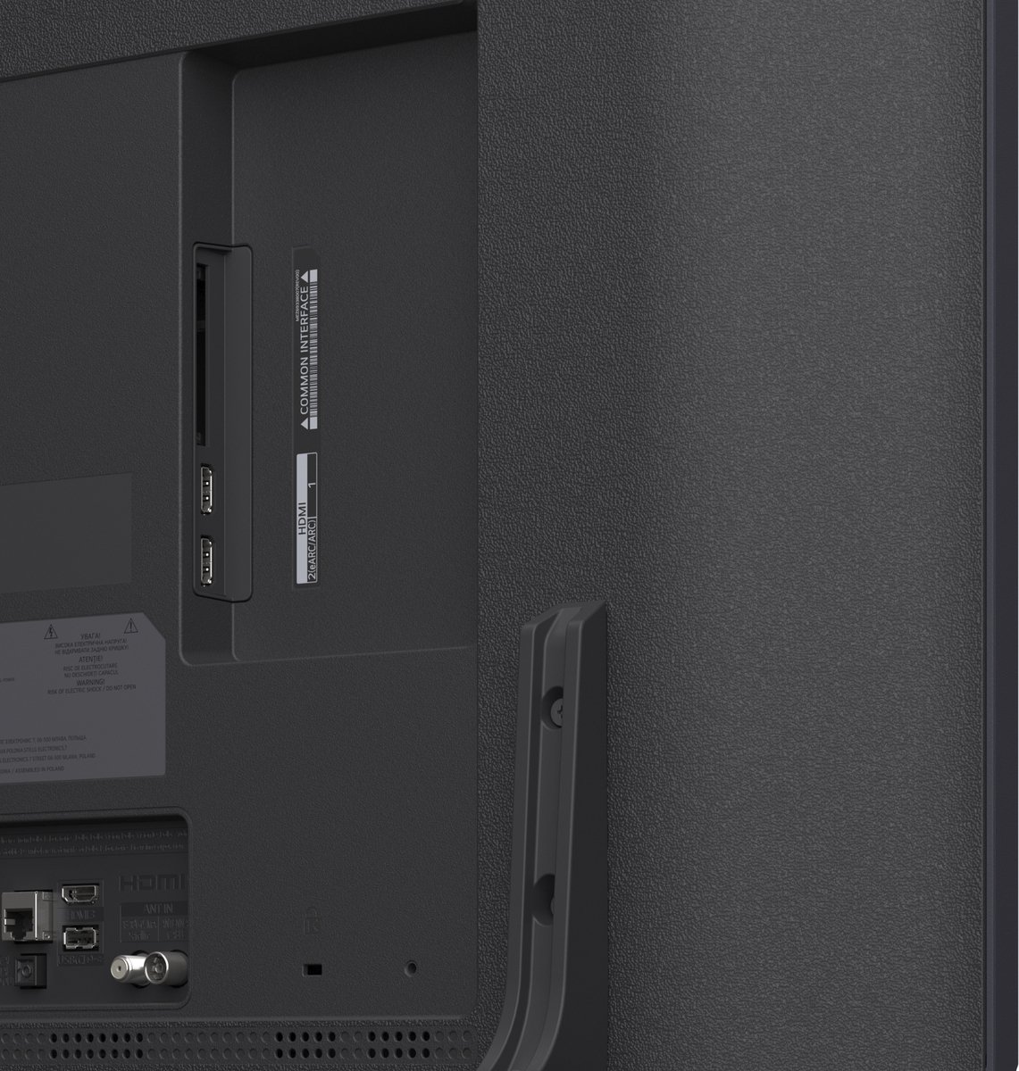 LG 86QNED82A6B - 86 inch - 4K QNED - 2025