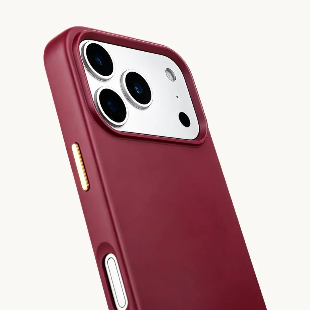 Selencia Hoesje iPhone 17 Pro Max Rivièra - MagSafe - Bold Burgundy