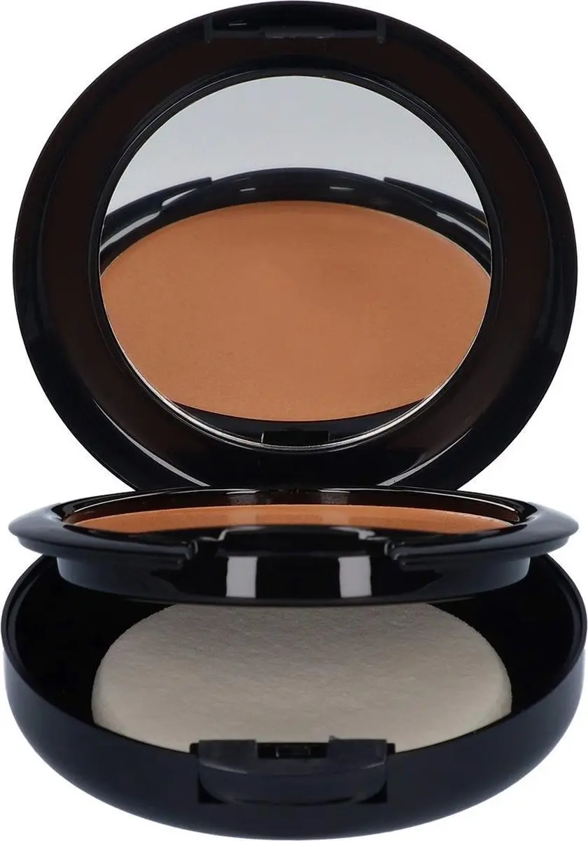 Make-up Studio Light Velvet Foundation WA4 Oriental Beige - 8ml