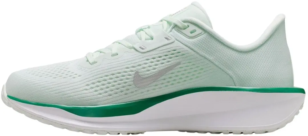 Nike Quest 6 Hardloopschoenen Dames 39 - Lichtgroen