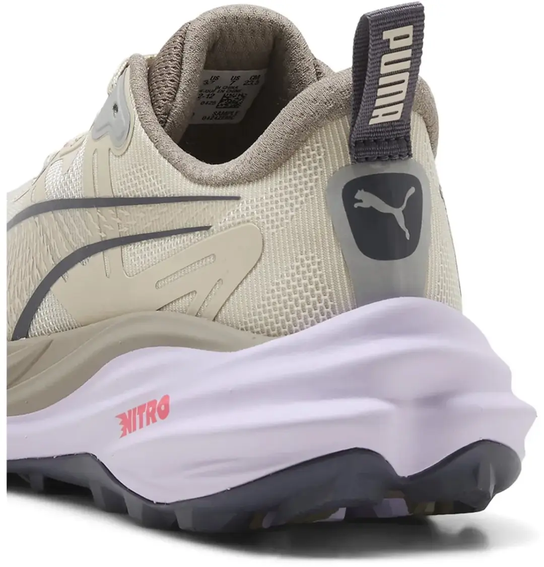 PUMA Voyage Nitro 4 Hardloopschoenen 38.5 - Beige