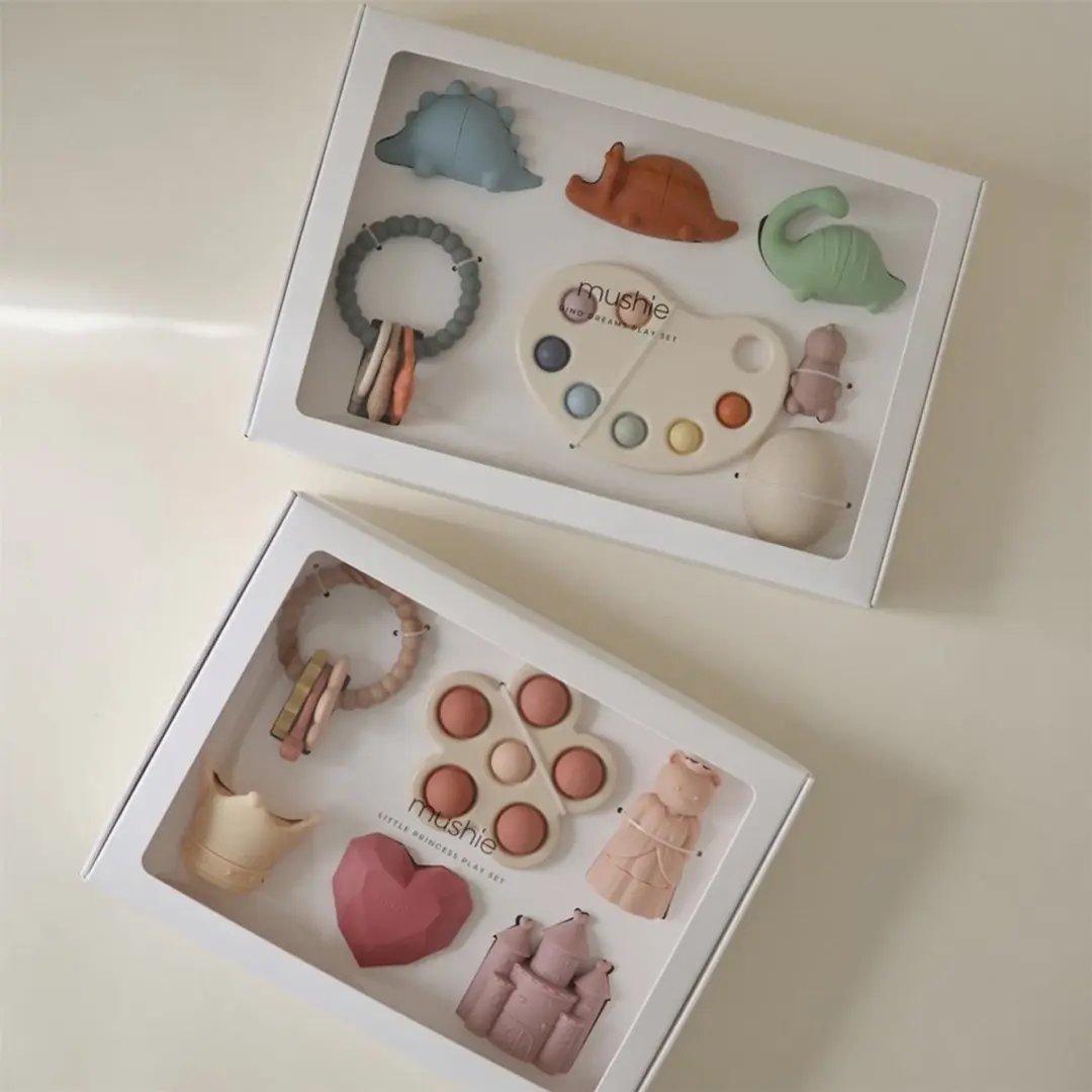 Mushie Giftbox Dino Dreams