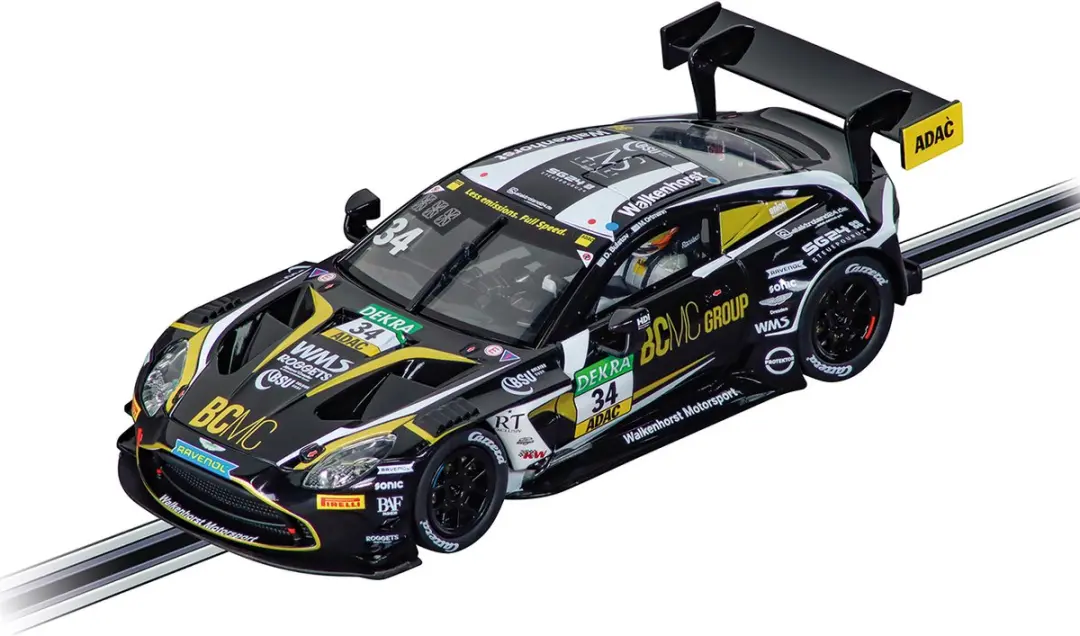 Carrera Digital 132 Aston Martin Vantage AMR GT3 No.34