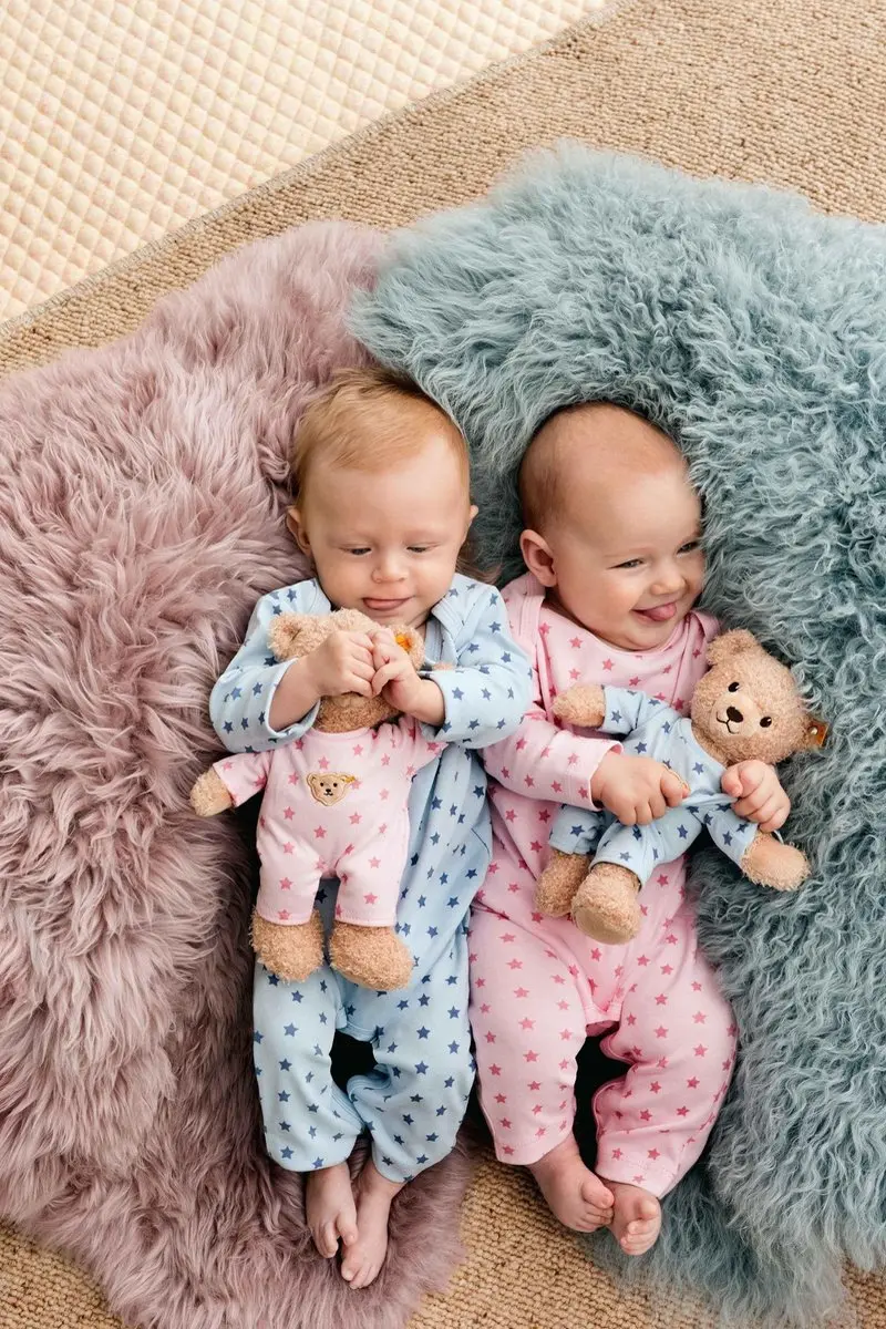 Steiff Teddy & Me Knuffelbeer 25cm - Roze Pyjama