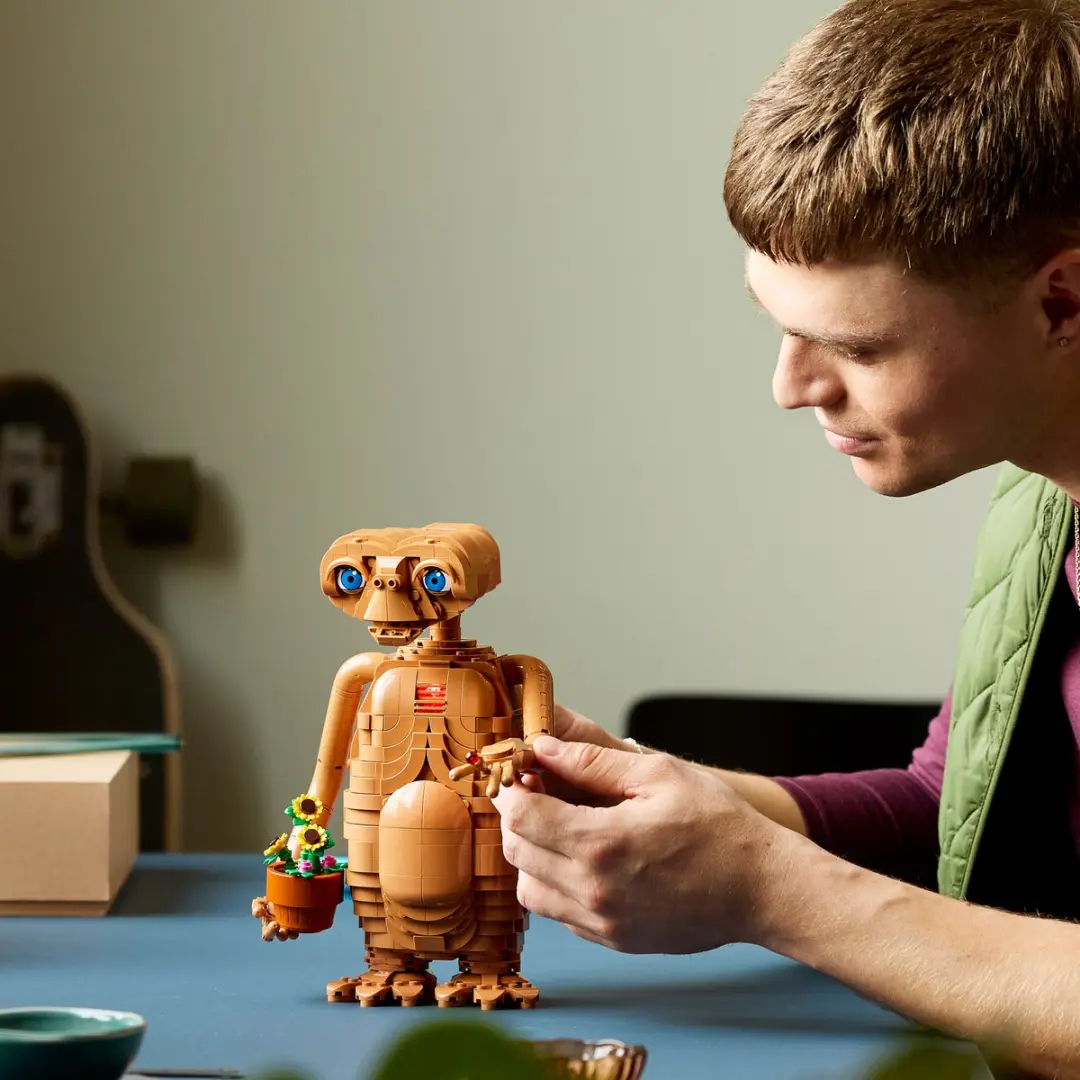 LEGO Ideas E.T. the Extra-Terrestrial 21370 Bouwpakket - 1226 Stukken - Multicolor