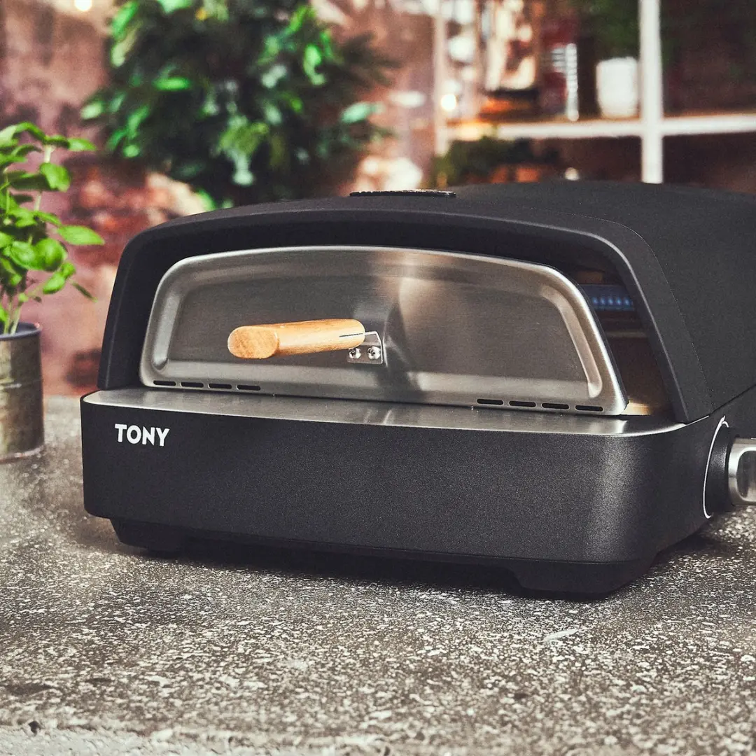 Burnhard Hitteschild voor Tony Gas Pizzaoven