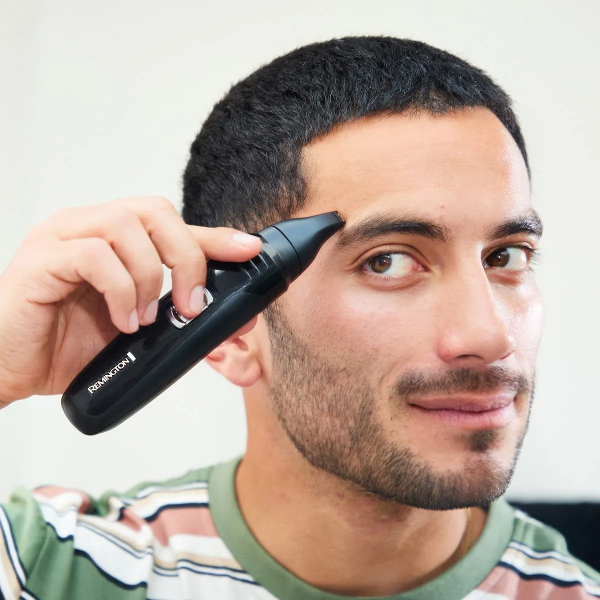Remington Edge PG6030 Multigroomer - 6 Opzetstukken - Zwart - afbeelding 6 van 6