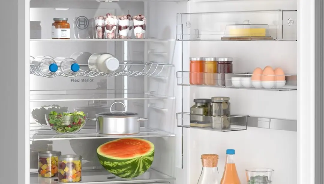 Bosch Serie 6 KGN49LBCF Koel-vriescombinatie Vrijstaand 440L - Zwart
