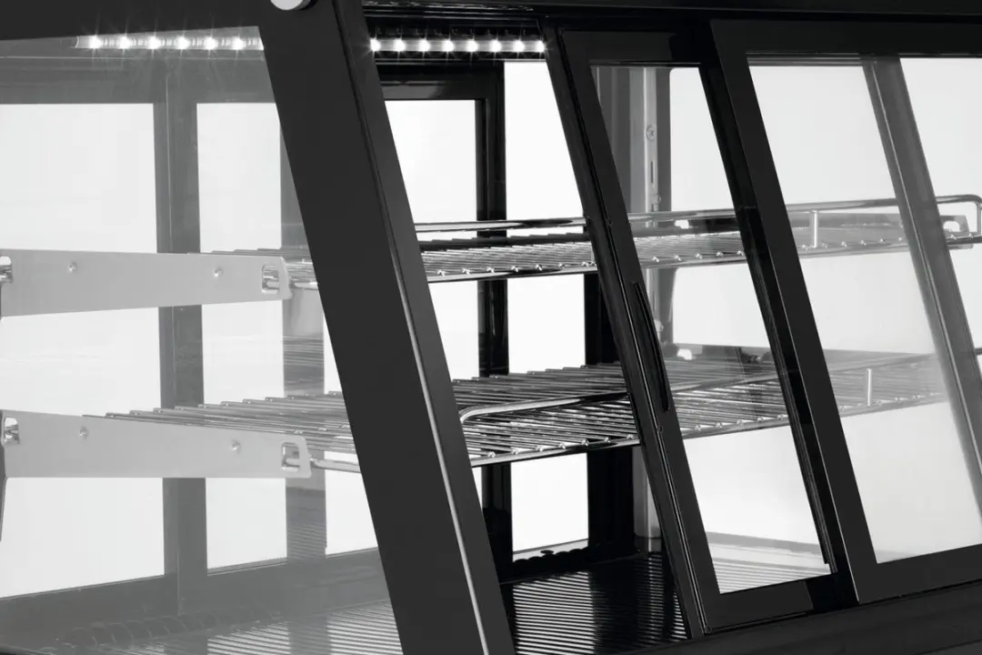 Bartscher Deli-Cool II D Koelvitrine 120L - Zwart