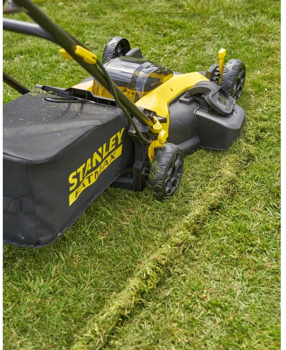 Stanley FATMAX V20 SFMCMW2651M Accu Grasmaaier 51cm - 2x 4.0Ah - afbeelding 6 van 6