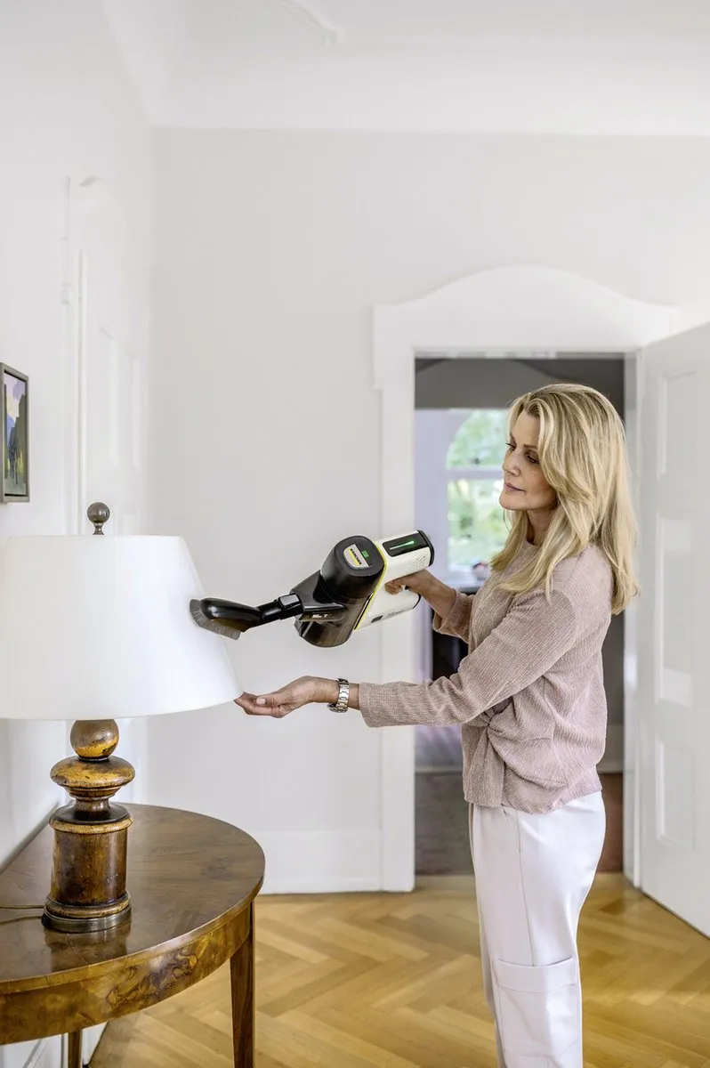 Kärcher VC 7 Cordless yourMax 2-in-1 Staalstofzuiger - 0,8L - HEPA - 2,5Ah