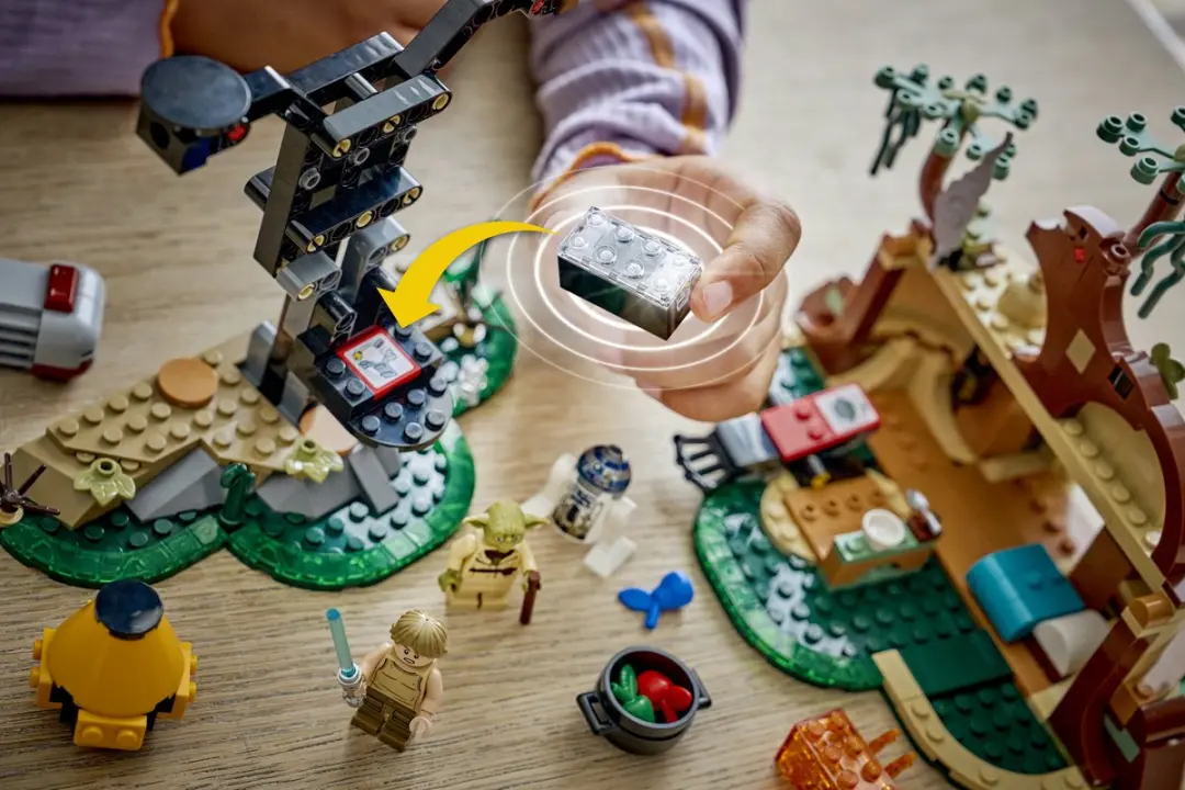 LEGO Star Wars Yoda's Hut en Jedi Training 75422 - Bouwspeelgoed - 440 Stukken - 3 Minifiguren