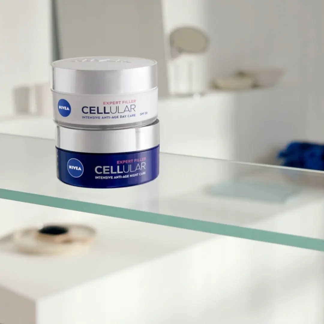 NIVEA Cellular Expert Filler Dag- en Nachtcrème SPF 15 100ml