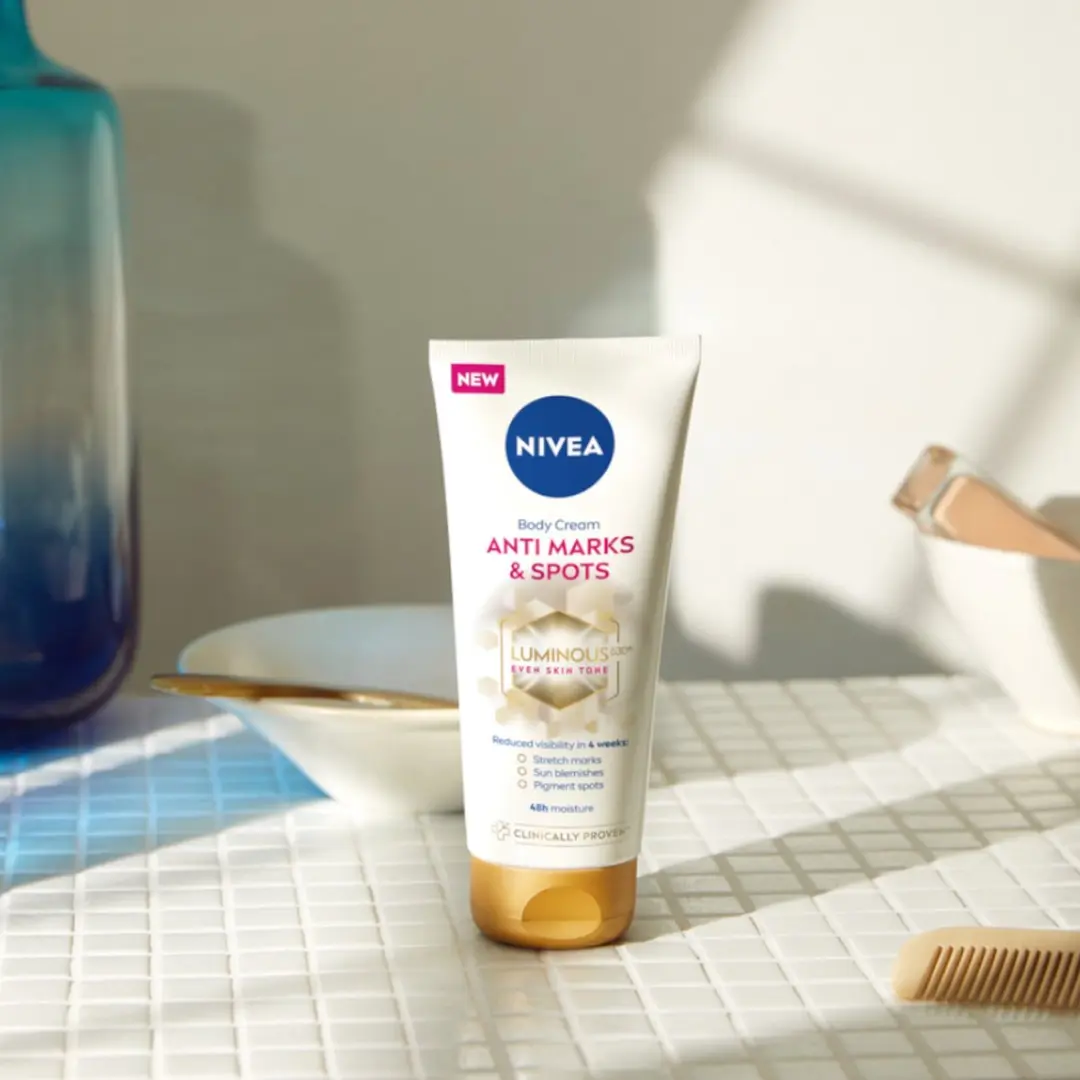 NIVEA Luminous630 Huidbalsem 200ml