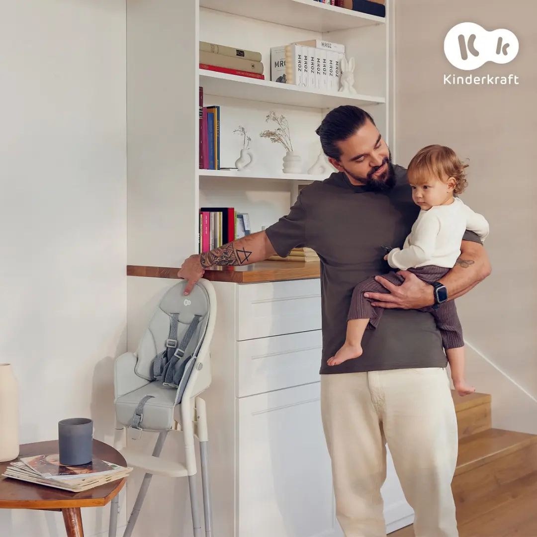 KinderKraft DINNLY Kinderstoel Inklapbaar Beige