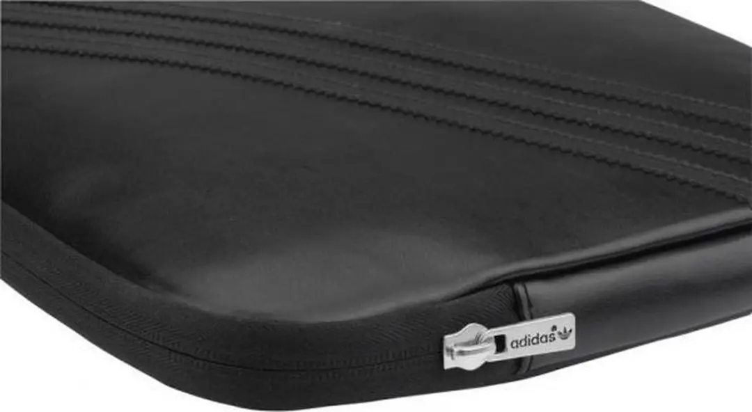 Adidas Laptophoes 15 inch - Zwart