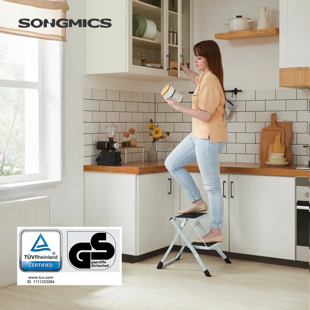 Songmics Huishoudtrap 2 treden - Antislip - 150 kg