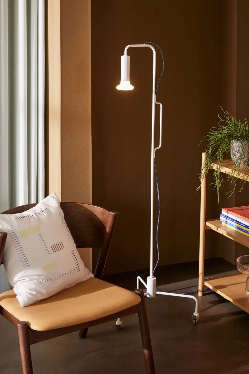 Hübsch Ido Vloerlamp - Lichtgrijs - afbeelding 6 van 6