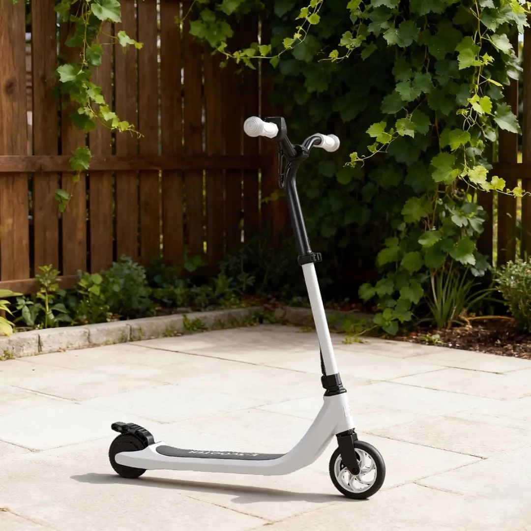 Homcom Aluminium E-Scooter 120W - 76x53x95cm - Zwart/Wit