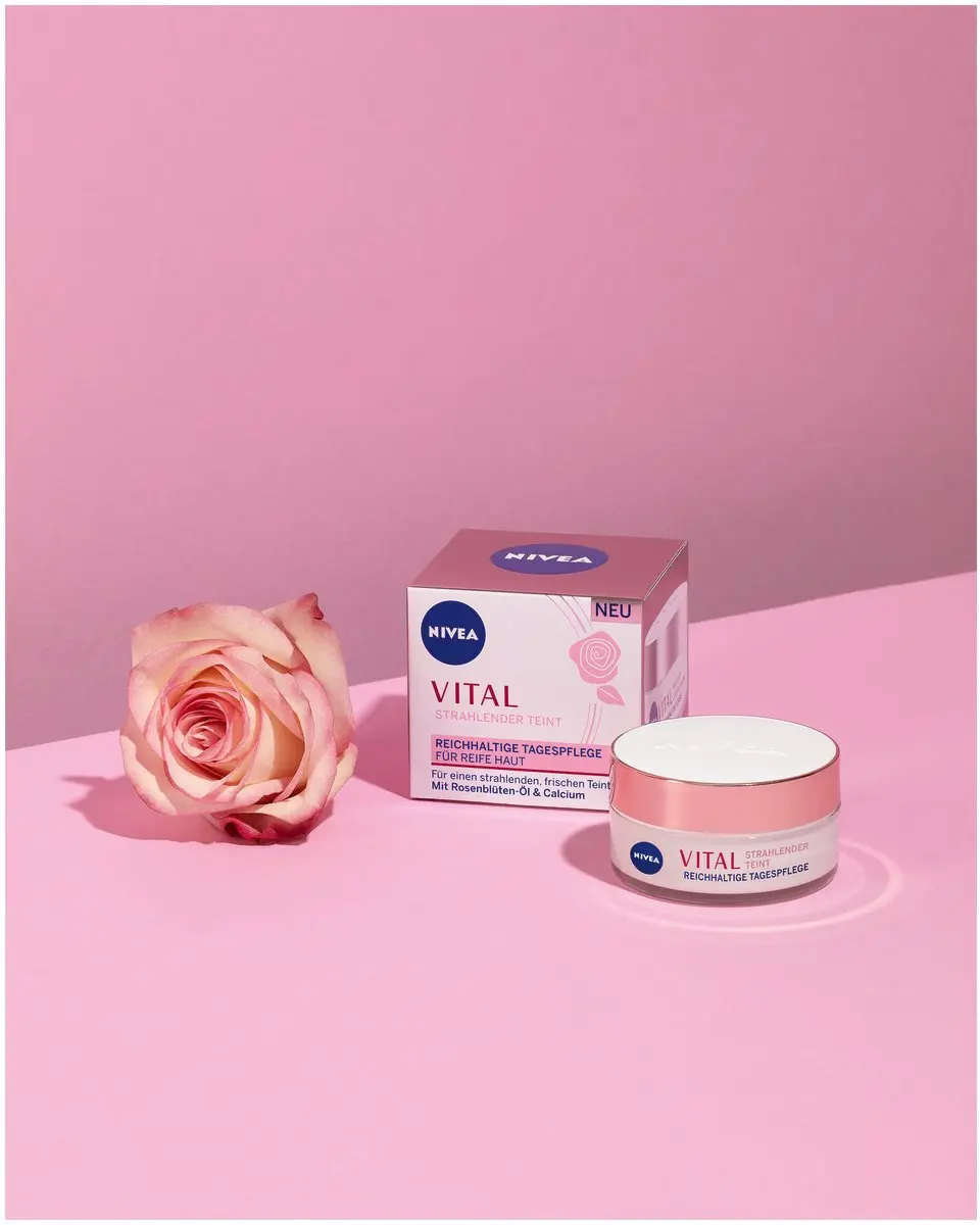 NIVEA Vital Radiant Anti-rimpel Dagcrème 50ml - Rozenolie & Calcium