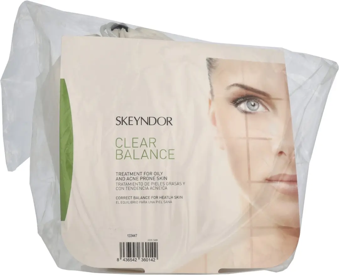 Skeyndor Clear Balance Oily Skins Pack 325ml