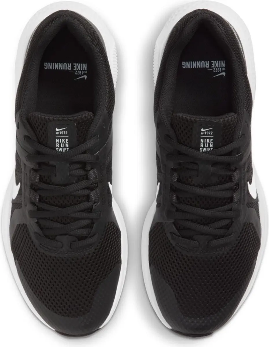 Nike Run Swift 2 Sportschoenen Heren 40.5 - Zwart
