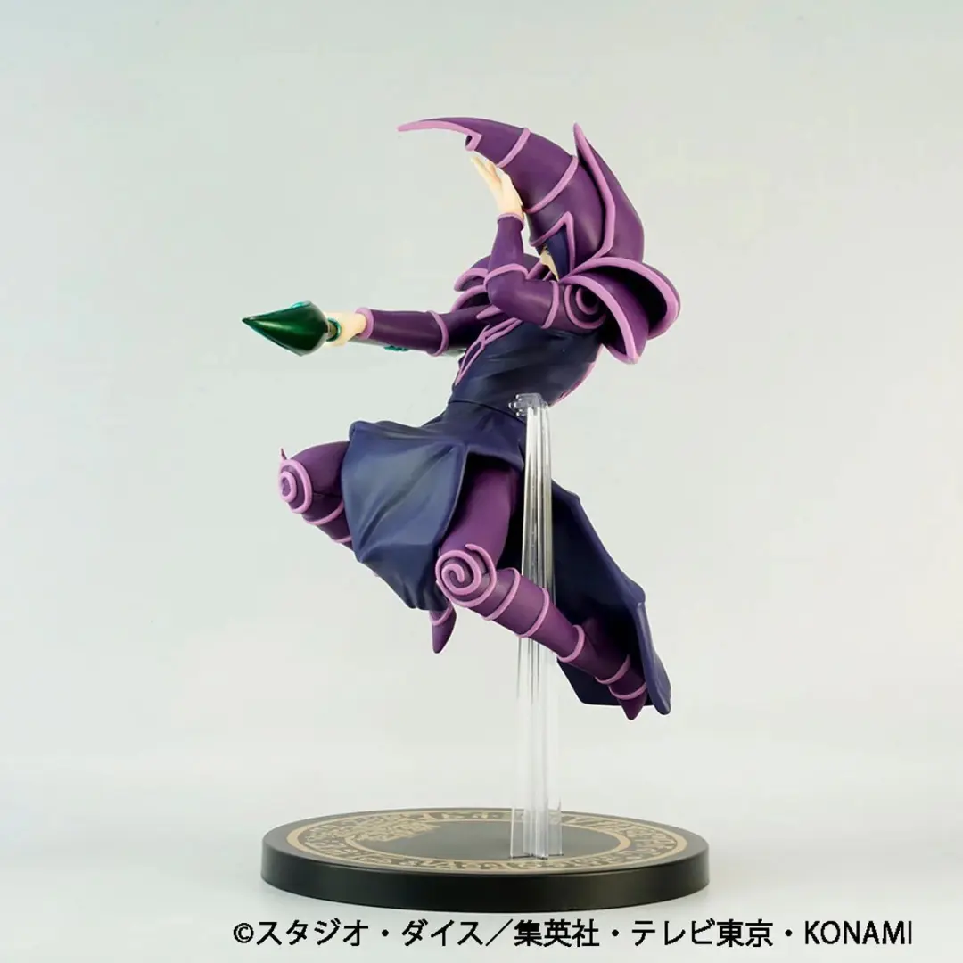 Konami Yu-Gi-Oh! Dark Magician Figure