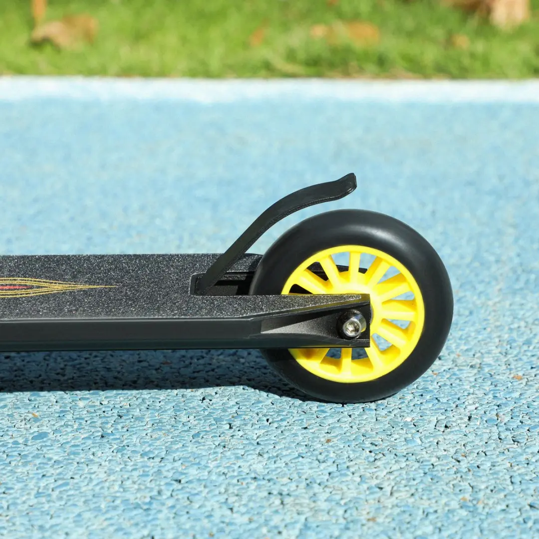Homcom Stuntstep 10 Inch - 68x47x86cm - Zwart