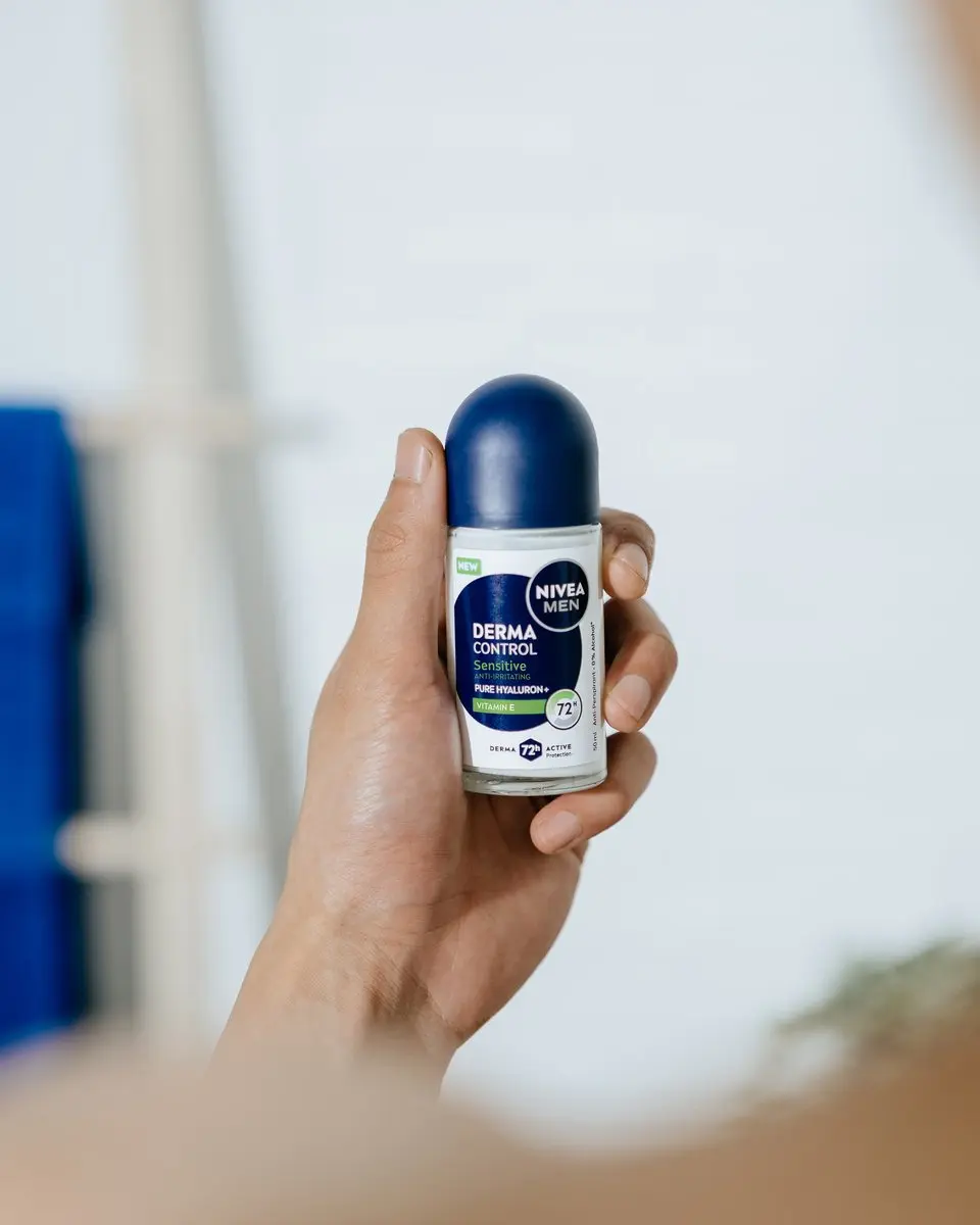 NIVEA Men Derma Control Antiperspirant Roller 50ml