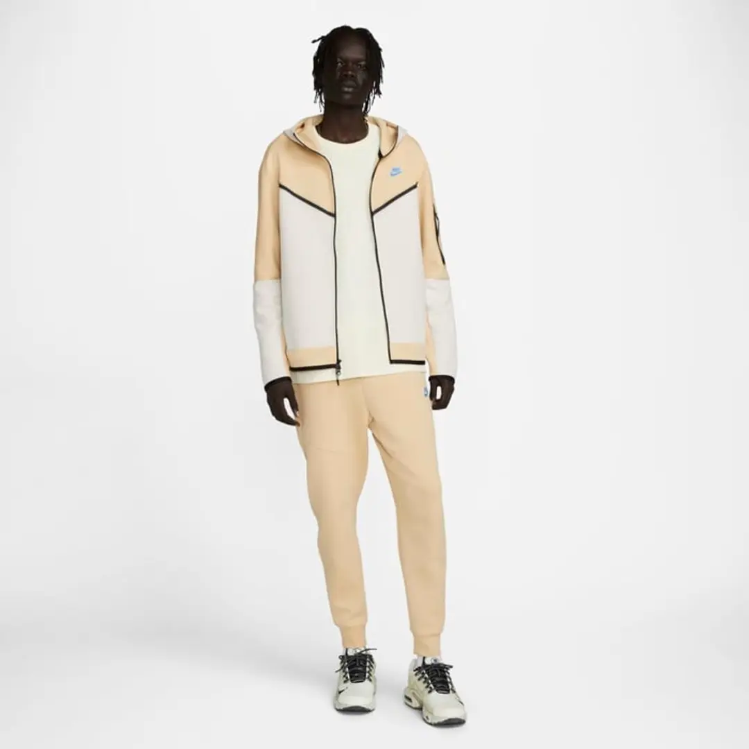 Nike Sportswear Tech Fleece Full-Zip Hoodie S