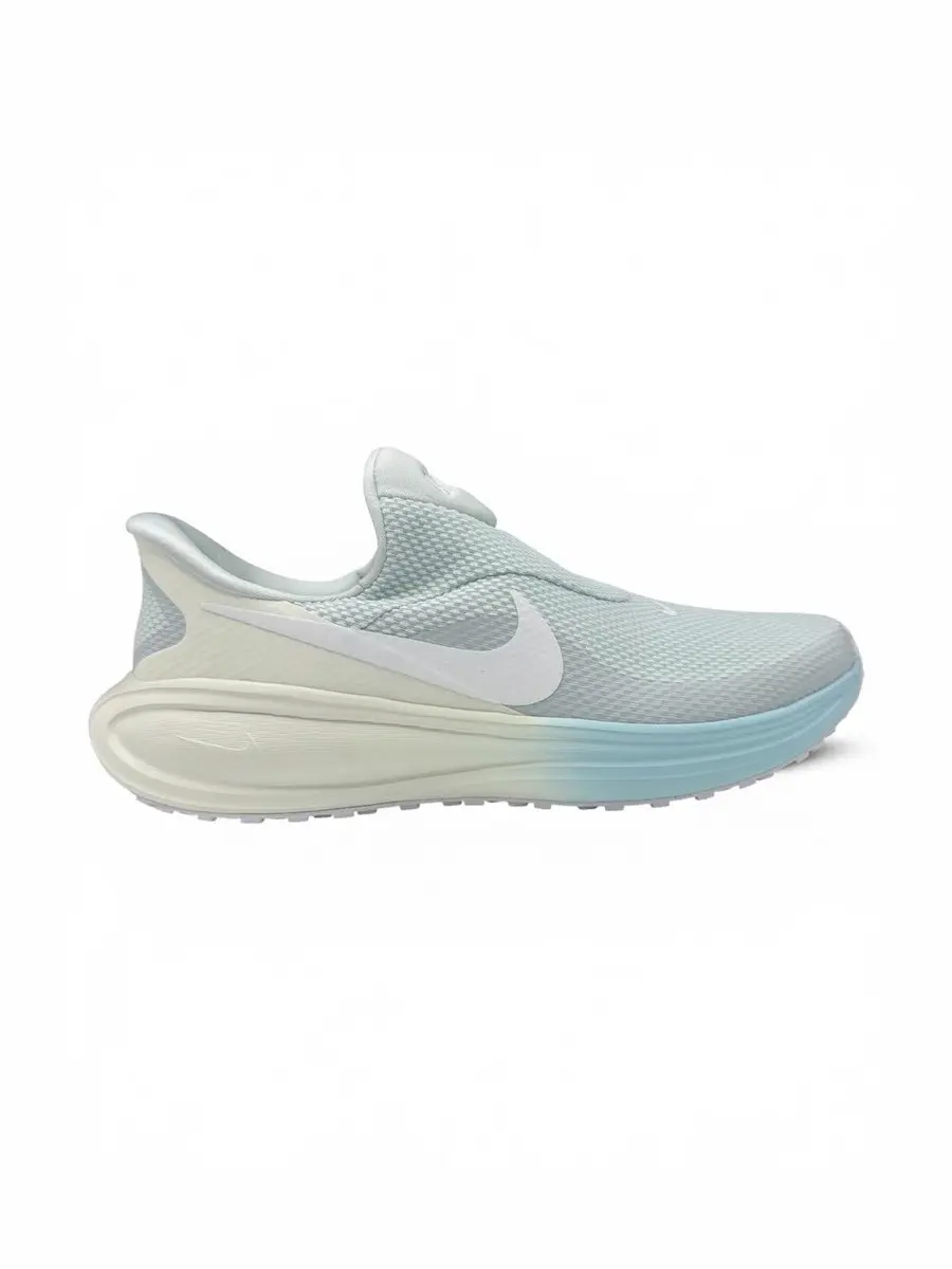 Nike Revolution 8 EasyOn