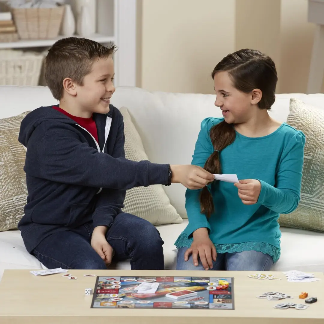 Monopoly Junior Cars 3 Kinderspel - 2-4 Spelers