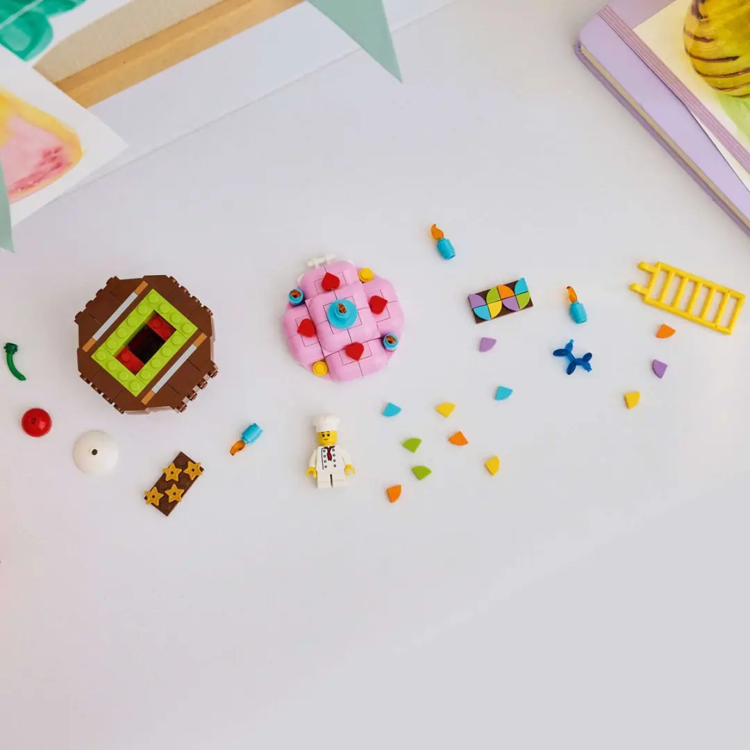 LEGO 40905 Verjaardagscupcake - 174 Stukken - Multi