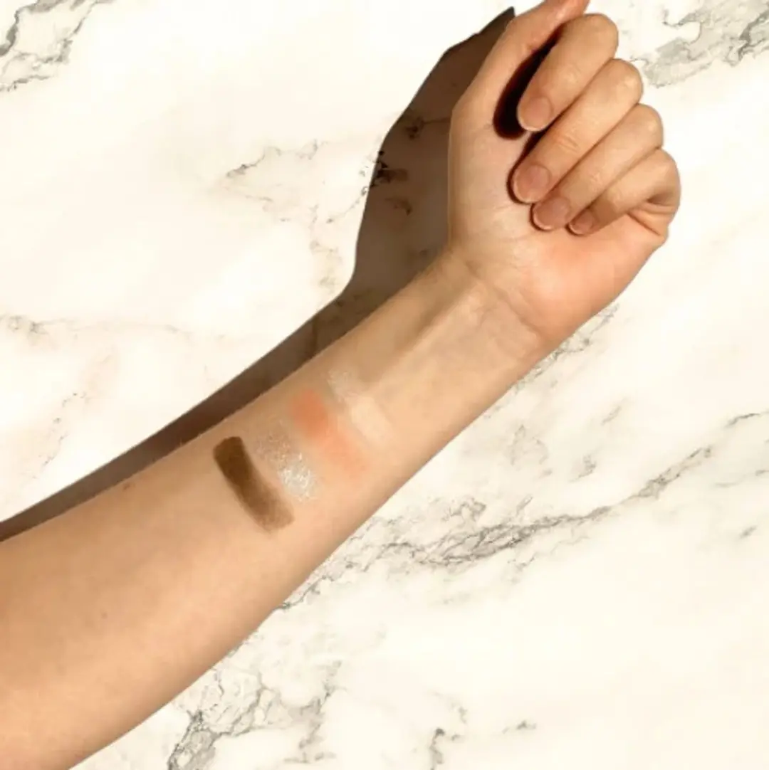 Être Belle Velvet Glow Oogschaduw Palet - 4 Kleuren
