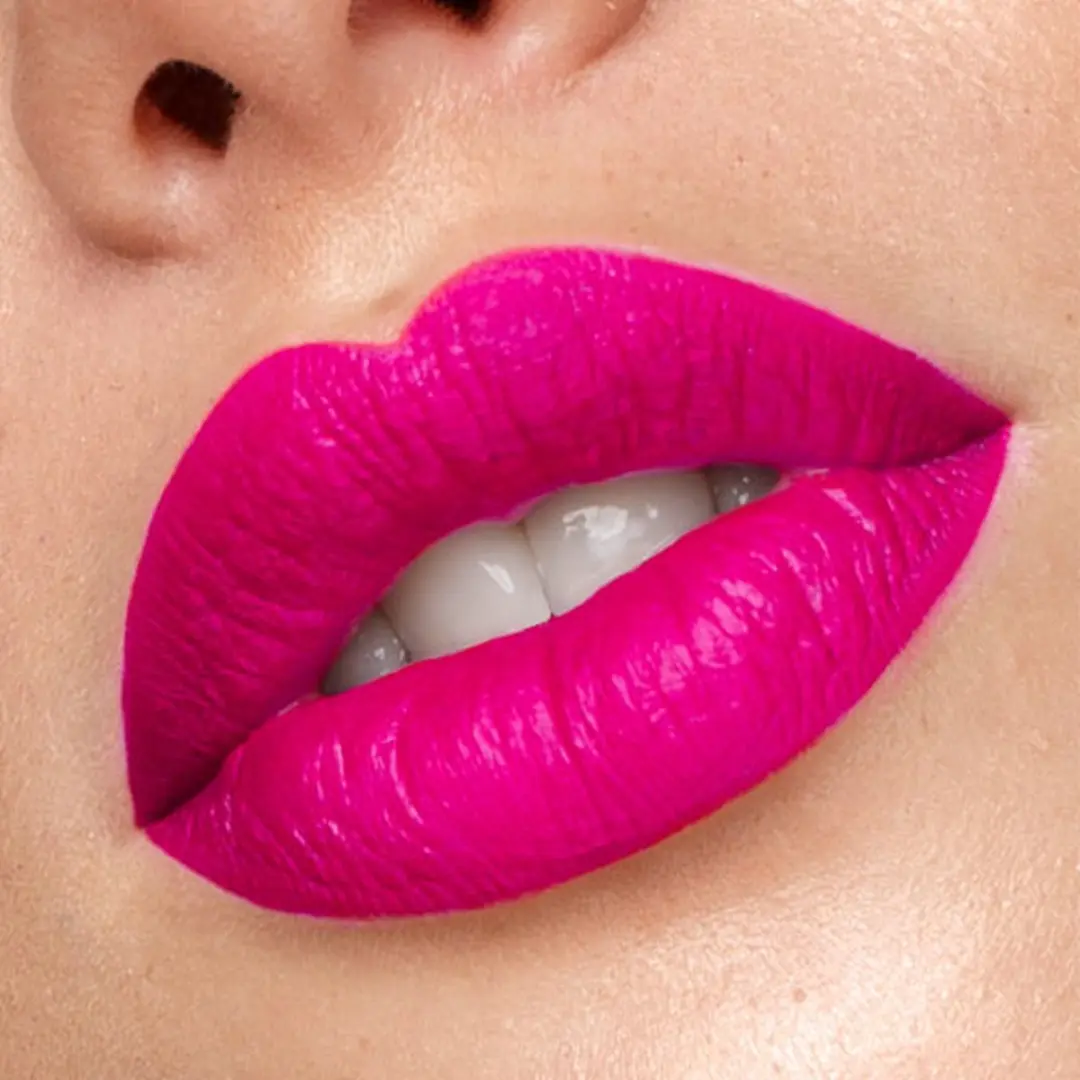 Être Belle Kiss Me Lip Gloss Hot Pink - 10g