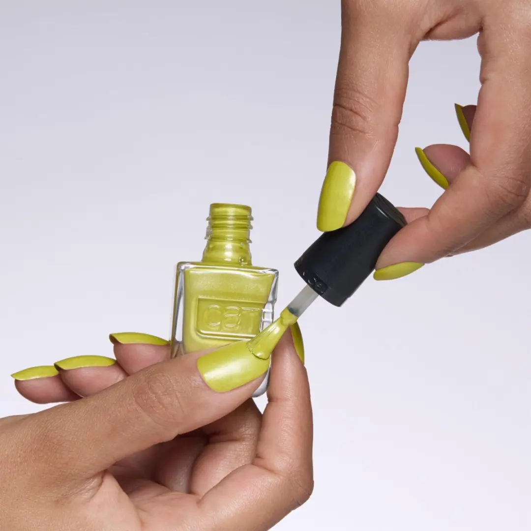 Catrice Gel Affair Nagellak 033 - Groen - afbeelding 6 van 6