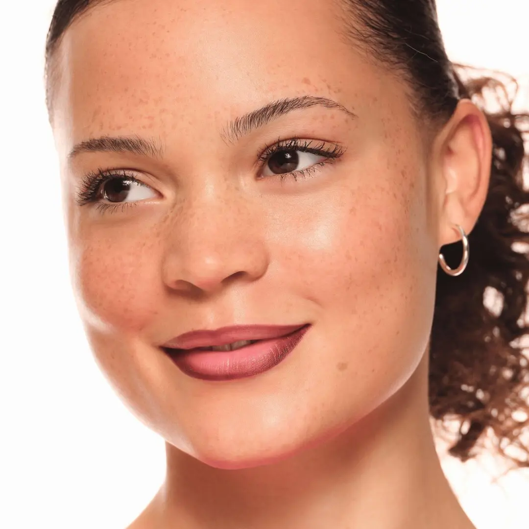 Essence TATTOO LINE N'Stain Lip Liner 03 - Paars - afbeelding 6 van 6
