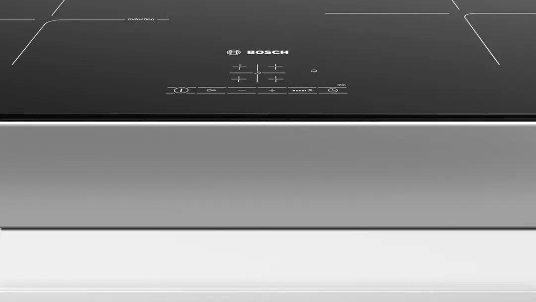 Bosch PUE611BF9E Serie 4 Vrijstaande Inductiekookplaat - 4 Zones - Zwart