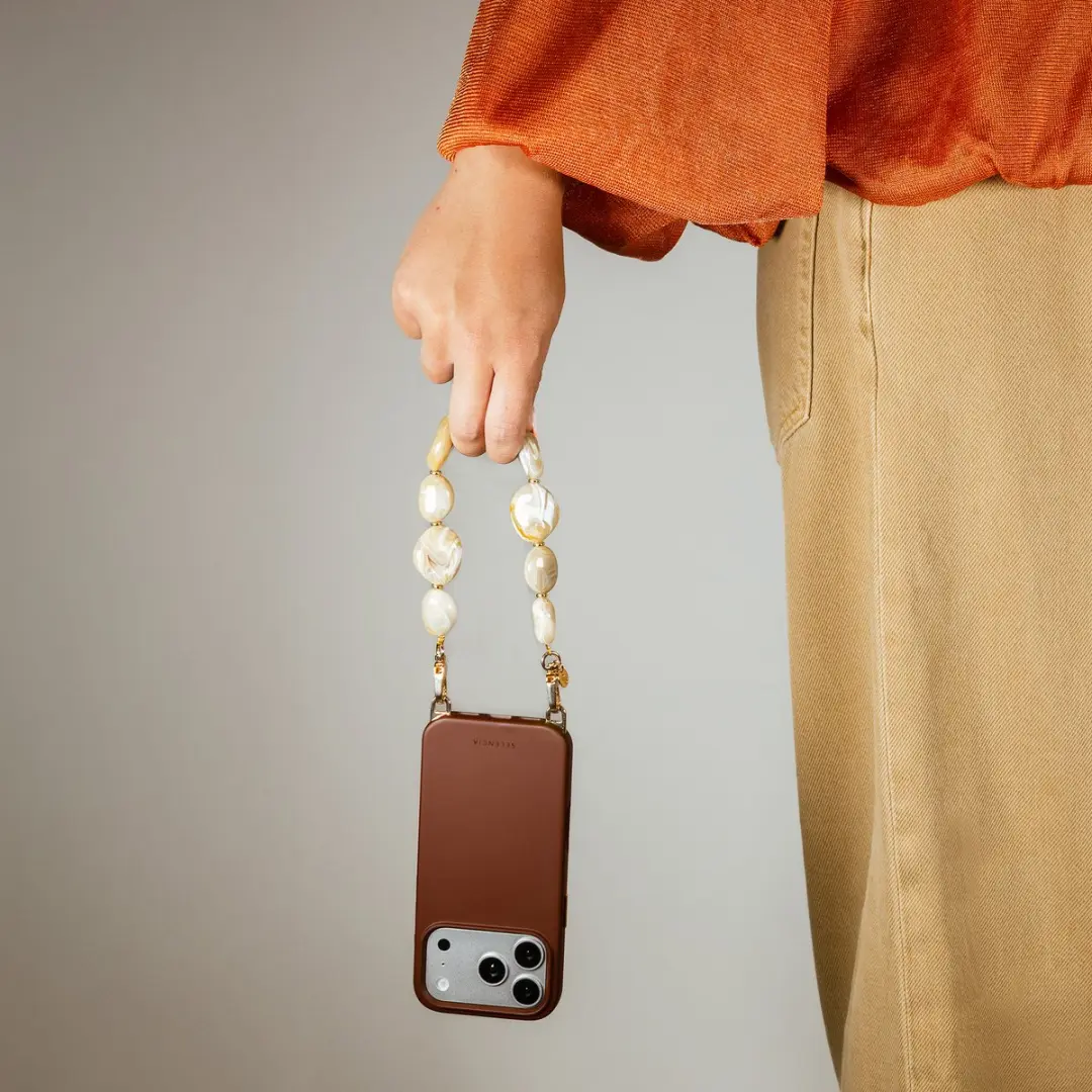 Selencia Hoesje Rivièra MagSafe - Choco Brown - Samsung Galaxy S24/S25 - afbeelding 6 van 6