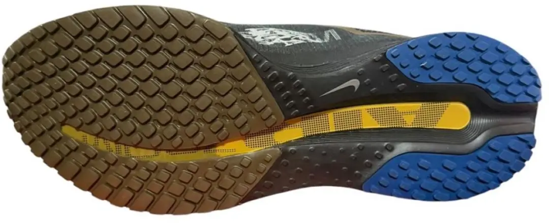 Nike Pegasus Premium 44.5 - Zwart