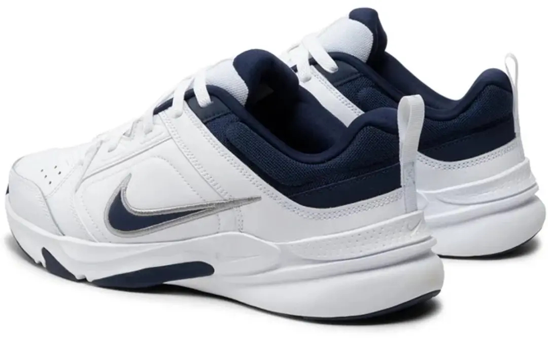 Nike Defy All Day Heren Sneakers 46 - Wit