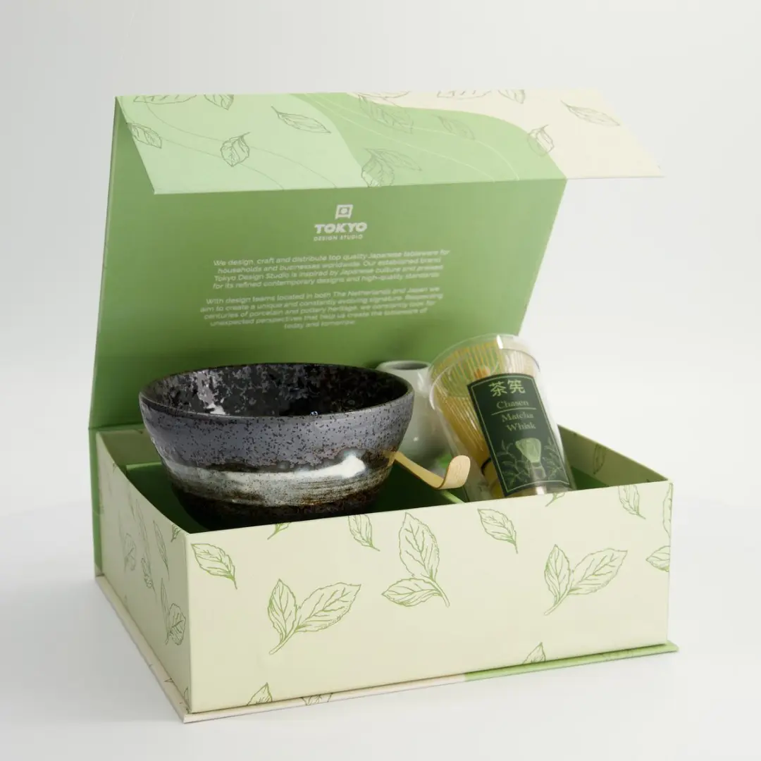 Tokyo Design Studio Uzushio Matcha Geschenkset