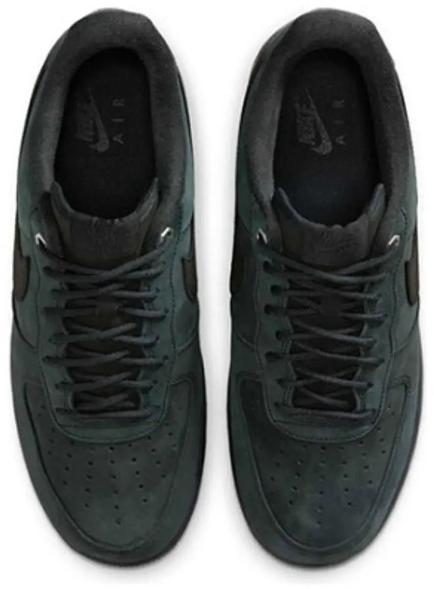 Nike Air Force 1 Low '07 WB Triple Black Nubuck - Maat 47
