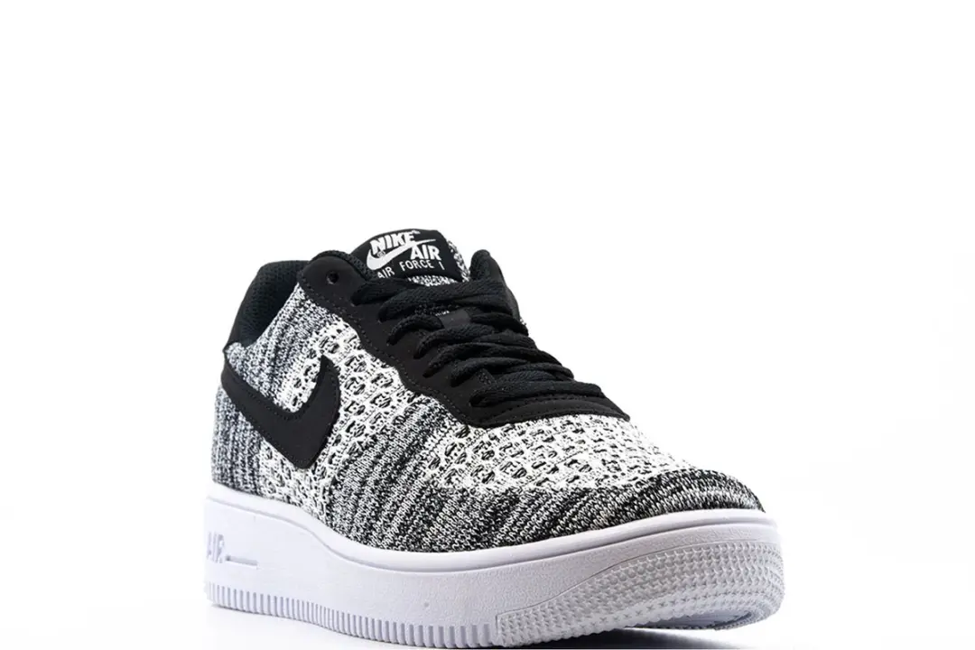 Nike Air Force 1 Low Flyknit 2.0 AV3042-001 - Herensneakers - Zwart/Grijs/Wit
